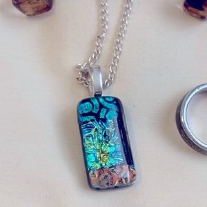 Jewelry Set Resin Necklace Earrings Mood Ring Rhinestone Coated Frog Brooch